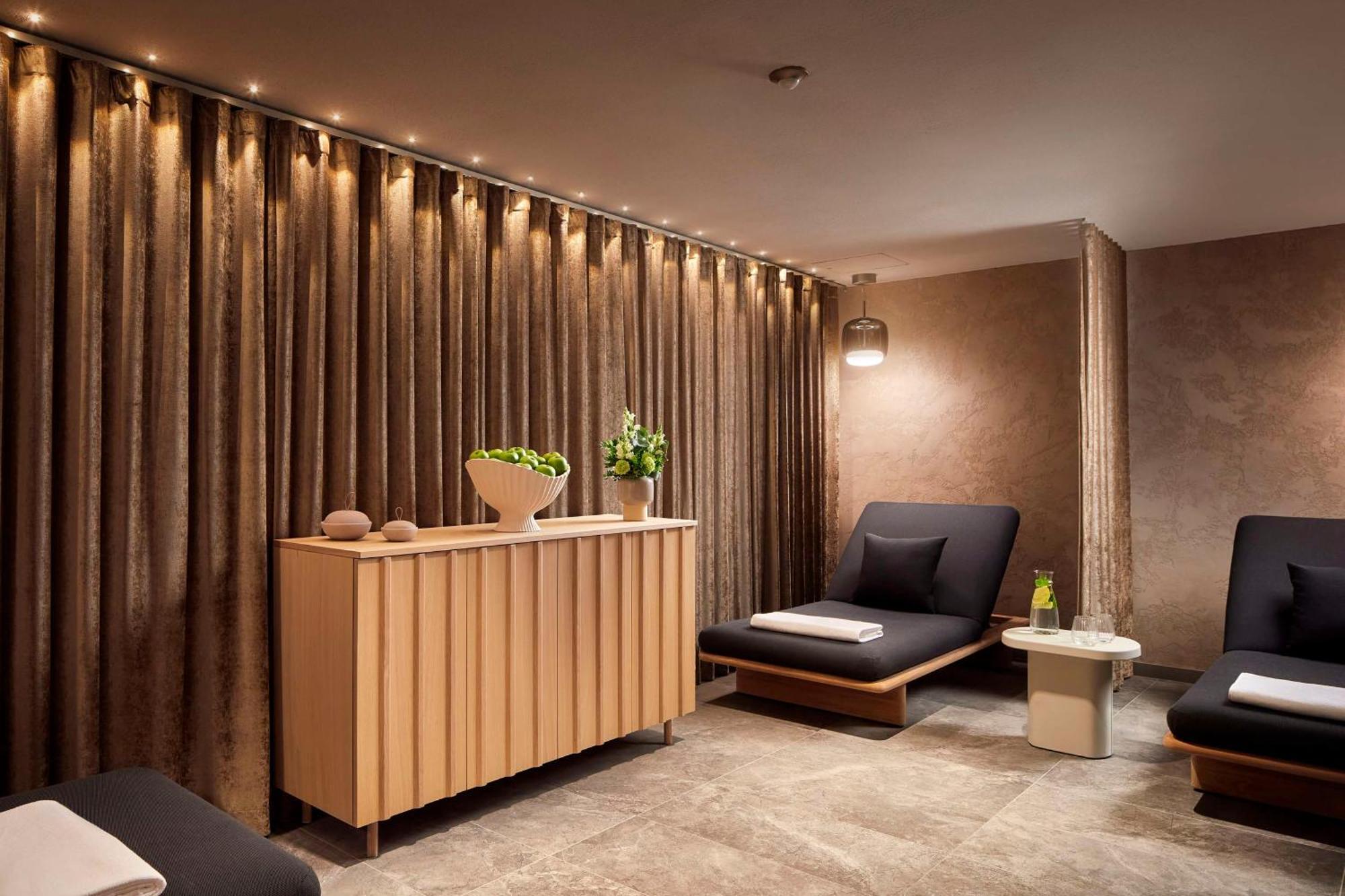 Nh Collection Helsinki Grand Hansa Exterior foto The spa at The Dorchester